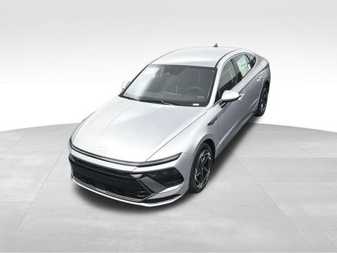 New 2026 Hyundai Sonata SEL FWD image 23
