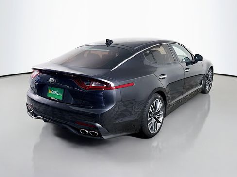 Used 2019 Kia Stinger image 10