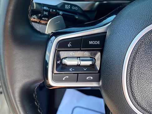 Certified 2023 Kia Sorento EX AWD/4WD image 19