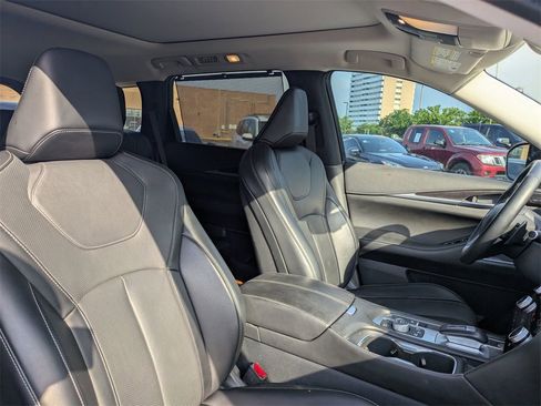 Used 2023 INFINITI QX60 Sensory w/ Vision Package image 26