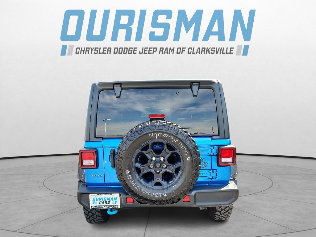 Certified 2023 Jeep Wrangler Unlimited w/ Cold Weather Group AWD/4WD image 5