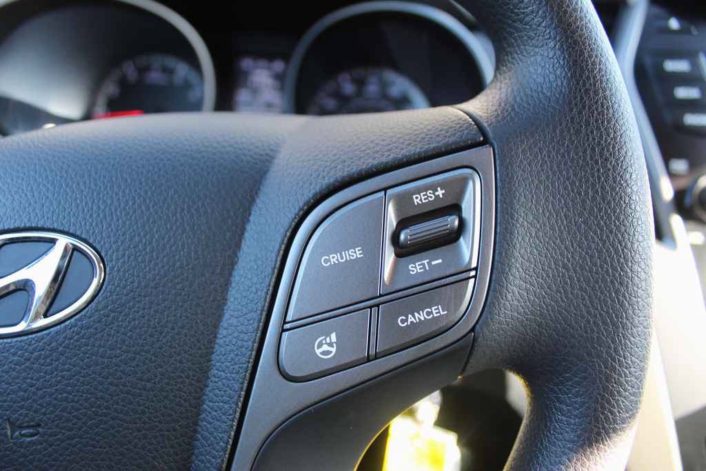 Used 2016 Hyundai Santa Fe Sport AWD/4WD image 19