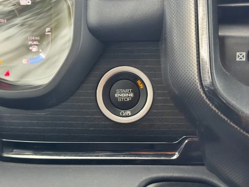 Used 2023 RAM 1500 Limited image 32