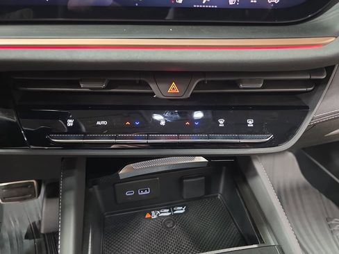 New 2026 Buick Envision Sport Touring AWD/4WD image 21