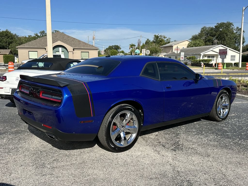 Used 2022 Dodge Challenger SXT w/ Blacktop Package RWD image 5