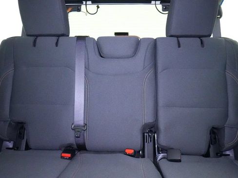 Used 2024 Jeep Wrangler Unlimited Sport AWD/4WD image 17