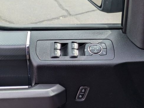 Used 2018 Ford F150 XLT w/ Equipment Group 302A Luxury image 12