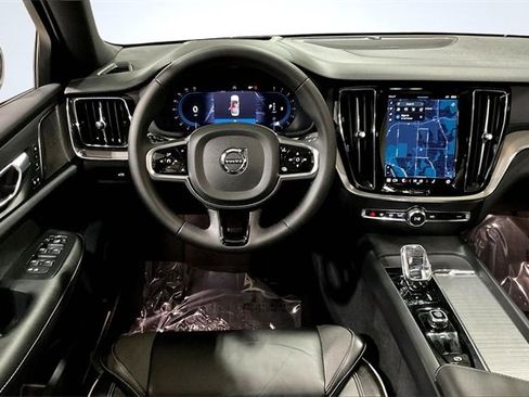 Certified 2024 Volvo S60 B5 Ultimate image 5