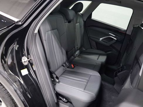 Certified 2025 Audi Q5 Premium w/ Convenience Package AWD/4WD image 34