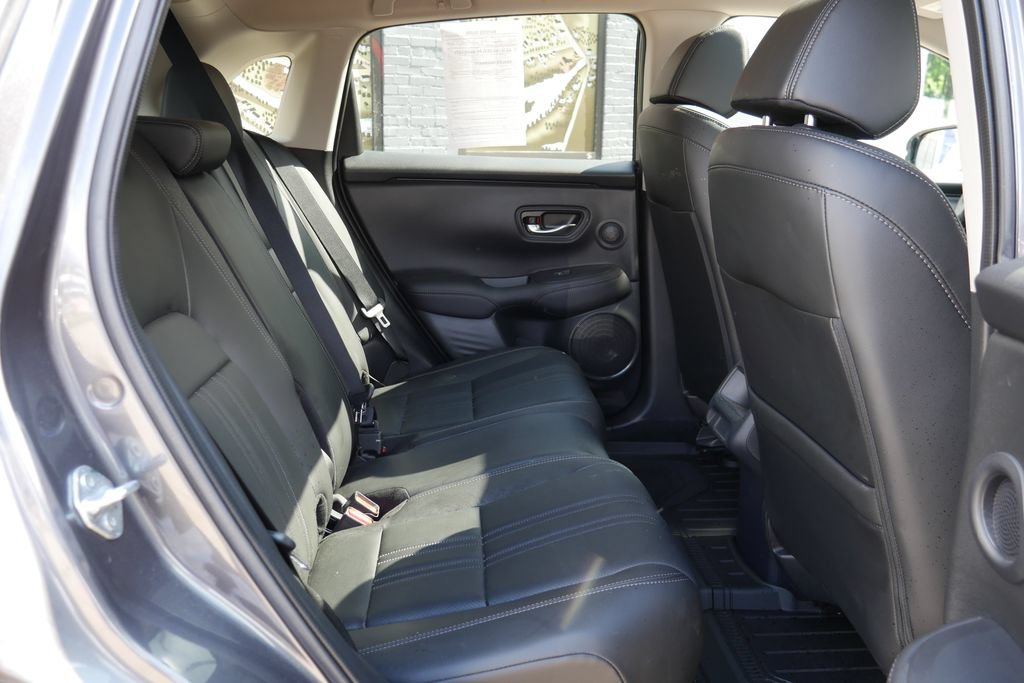Used 2025 Honda HR-V EX-L image 10