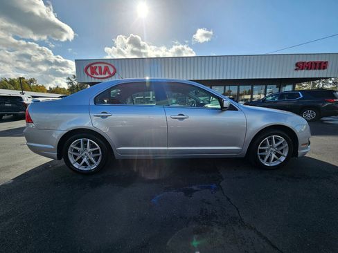 Used 2012 Ford Fusion SEL image 2