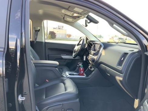 Used 2022 Chevrolet Colorado ZR2 w/ ZR2 Midnight Special Edition image 15