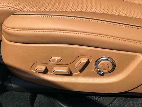 New 2027 Genesis GV80 3.5T Prestige AWD/4WD image 16