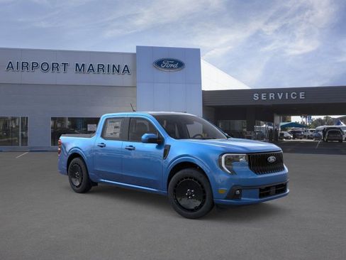 New 2025 Ford Maverick Lobo AWD/4WD image 8