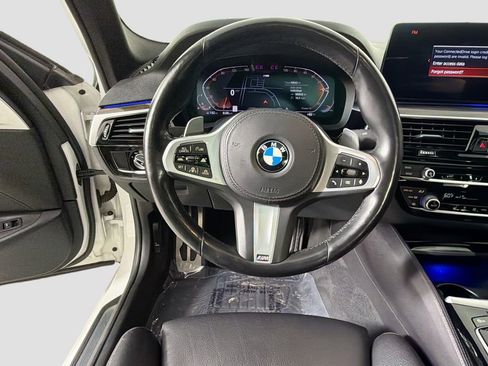 Used 2021 BMW 540i w/ M Sport Package RWD image 11