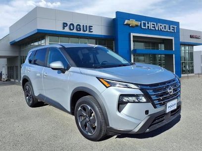 Used 2024 Nissan Rogue SV