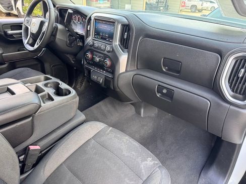 Used 2019 Chevrolet Silverado 1500 LT w/ All-Star Edition AWD/4WD image 15