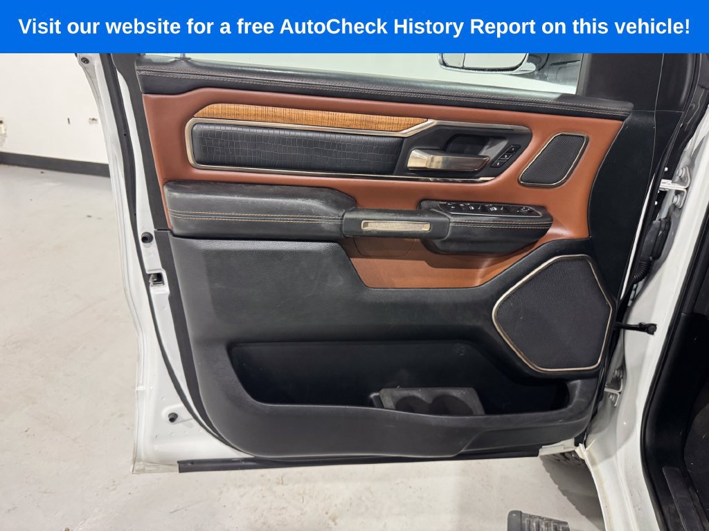 Used 2019 RAM 1500 Limited AWD/4WD image 16
