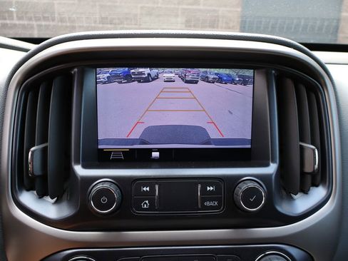 Used 2019 Chevrolet Colorado Z71 AWD/4WD image 20