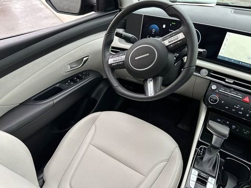 Used 2025 Hyundai Tucson SEL image 23