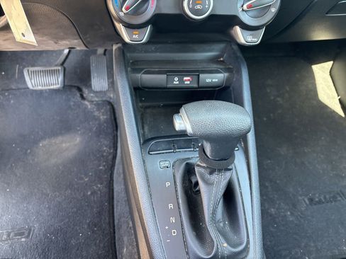Used 2019 Kia Rio S FWD image 16