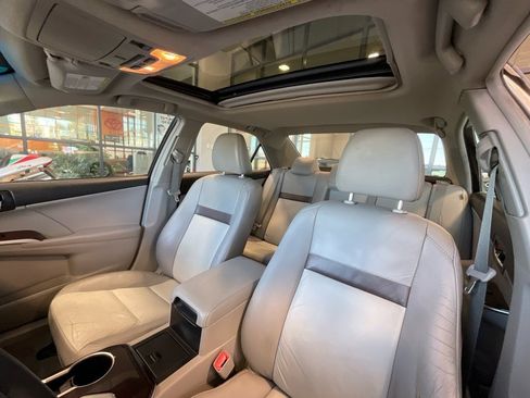Used 2012 Toyota Camry XLE image 10