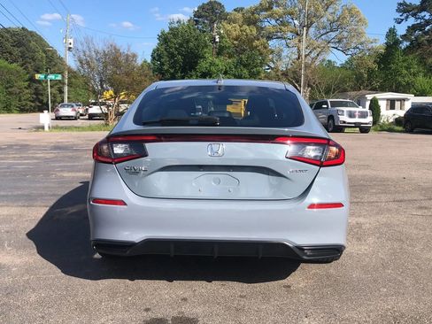 Used 2022 Honda Civic Sport image 3
