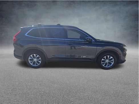 Used 2023 Honda CR-V LX image 4