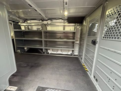 Used 2017 Ford Transit 150 130 Low Roof image 27