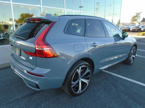 Used 2024 Volvo XC60 T8 Ultimate w/ Protection Package Premier image 4