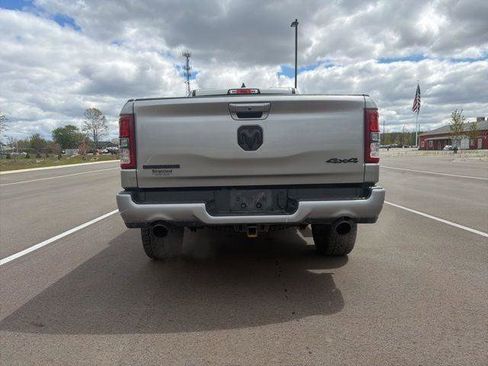 Certified 2022 RAM 1500 Big Horn w/ Night Edition AWD/4WD image 4