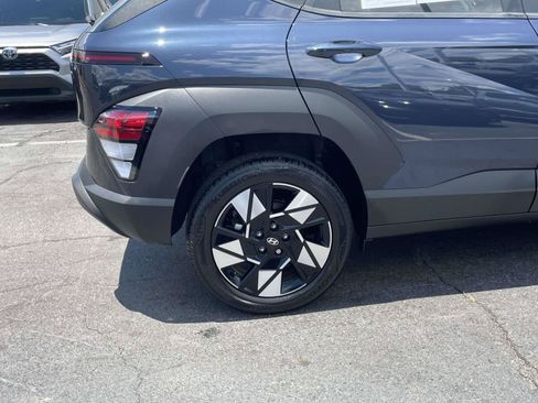 Used 2024 Hyundai Kona SEL AWD/4WD image 7