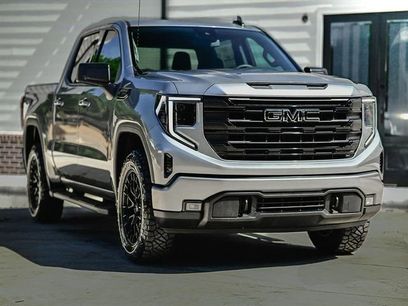 New 2025 GMC Sierra 1500 Elevation w/ LPO, Elevation Black Package