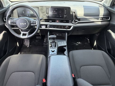 Certified 2024 Kia Sportage LX FWD image 24