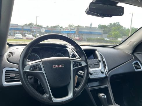Used 2017 GMC Terrain SLT w/ Driver Alert Package I FWD image 14