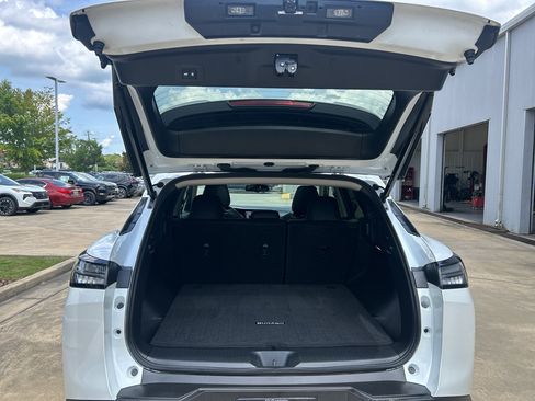 Certified 2025 Nissan Murano SL AWD/4WD image 10