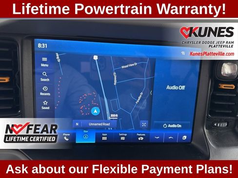 Used 2023 Ford Bronco Badlands image 28