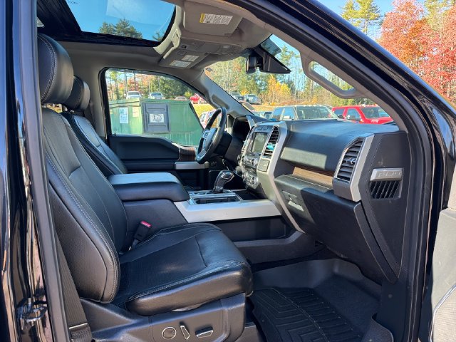 Used 2016 Ford F150 Lariat w/ Equipment Group 502A Luxury AWD/4WD image 29
