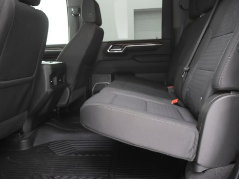 Used 2024 Chevrolet Silverado 2500 LT image 33