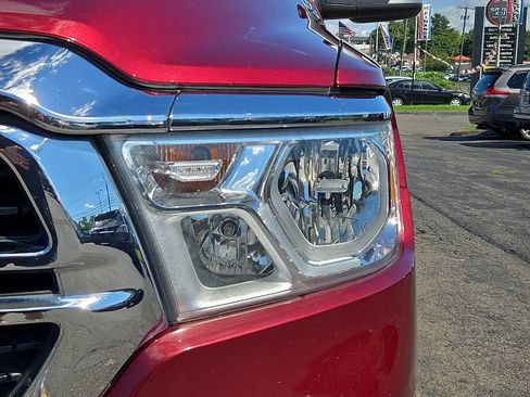 Used 2019 RAM 1500 Big Horn AWD/4WD image 10