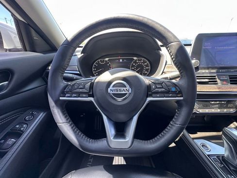 Used 2019 Nissan Altima 2.5 SL FWD image 15