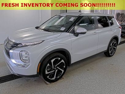 Used 2024 Mitsubishi Outlander SE