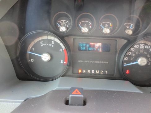 Used 2014 Ford F350 XL w/ Power Equipment Group AWD/4WD image 13