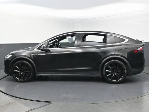 Used 2020 Tesla Model X Long Range image 7