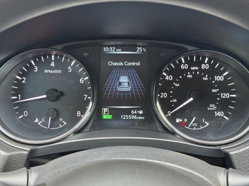 Used 2017 Nissan Rogue S AWD/4WD image 17