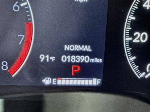Used 2026 Honda CR-V LX image 12
