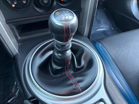 Used 2015 Scion FR-S image 32