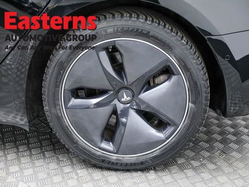 Used 2018 Tesla Model 3 Long Range image 30