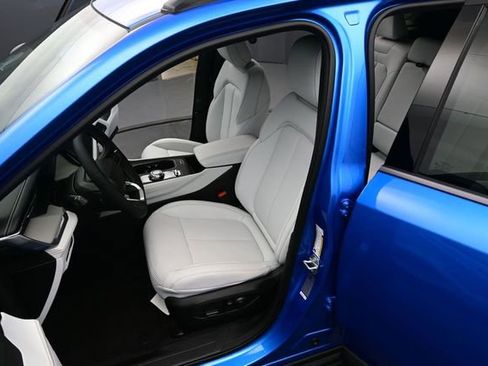 New 2026 Jeep Cherokee Limited AWD/4WD image 17