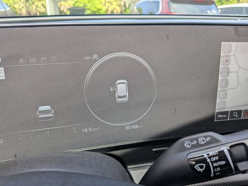 Certified 2023 Kia Sportage SX FWD image 37